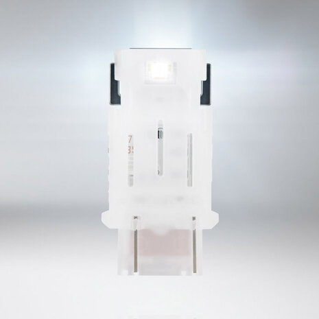 Osram P27/7W LED Retrofit White 12V W2.5x16q 2 Pieces