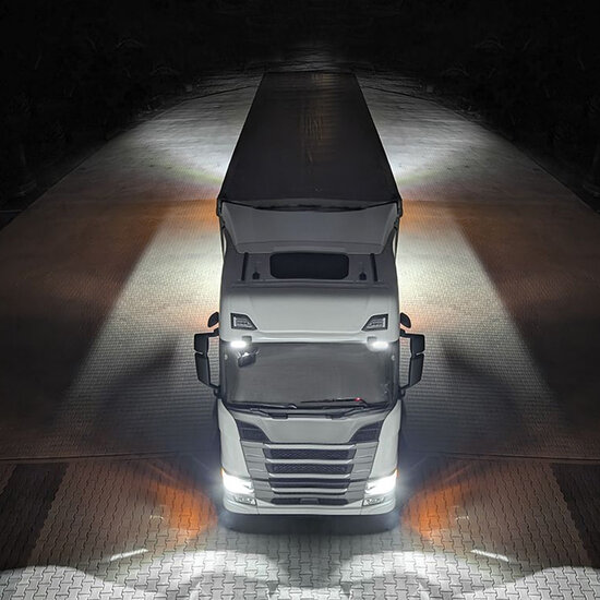 LED Manoeuvring Lamp CRP1 Rectangle 2200LM + Cable